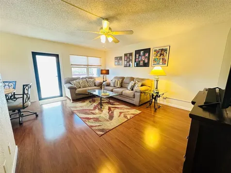 4050 Harwood E Deerfield Beach FL 33442