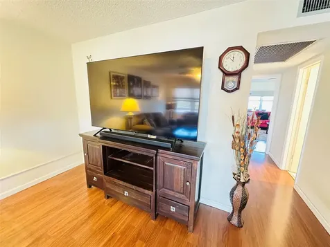 4050 Harwood E Deerfield Beach FL 33442