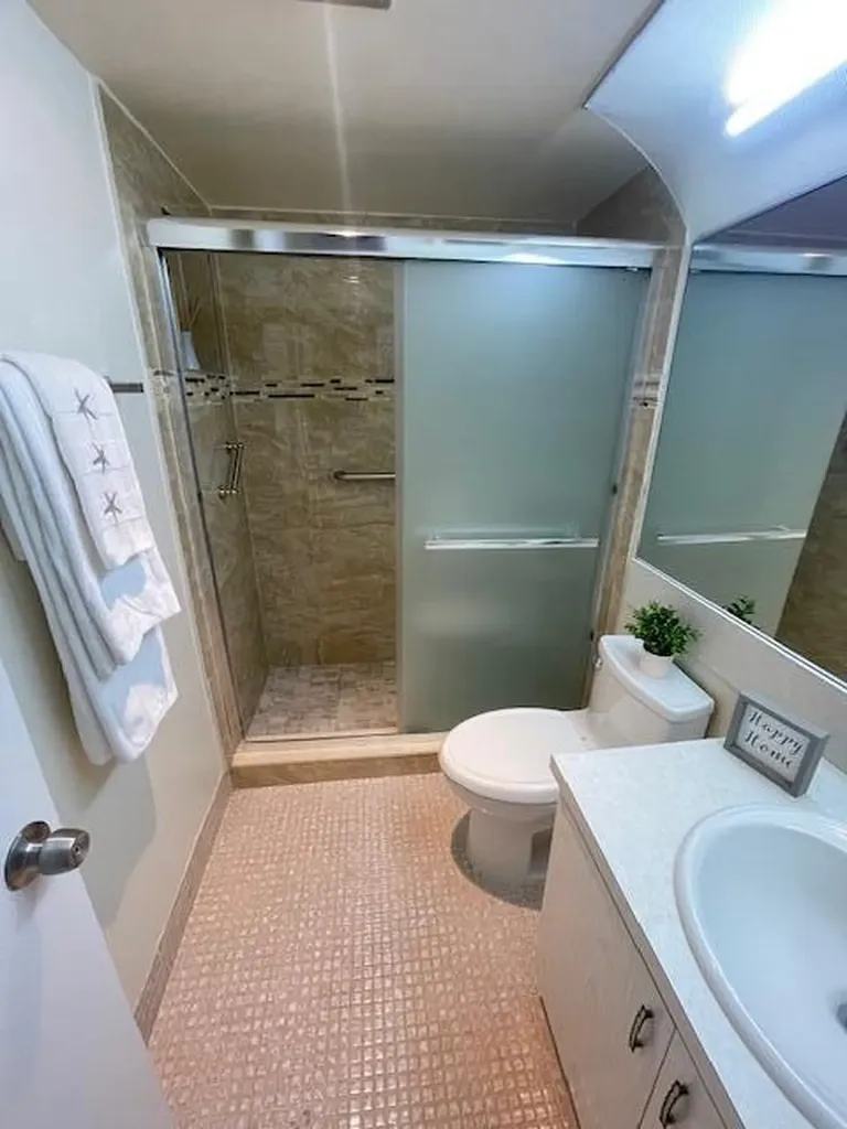 2075 Cornwall D Boca Raton FL 33434