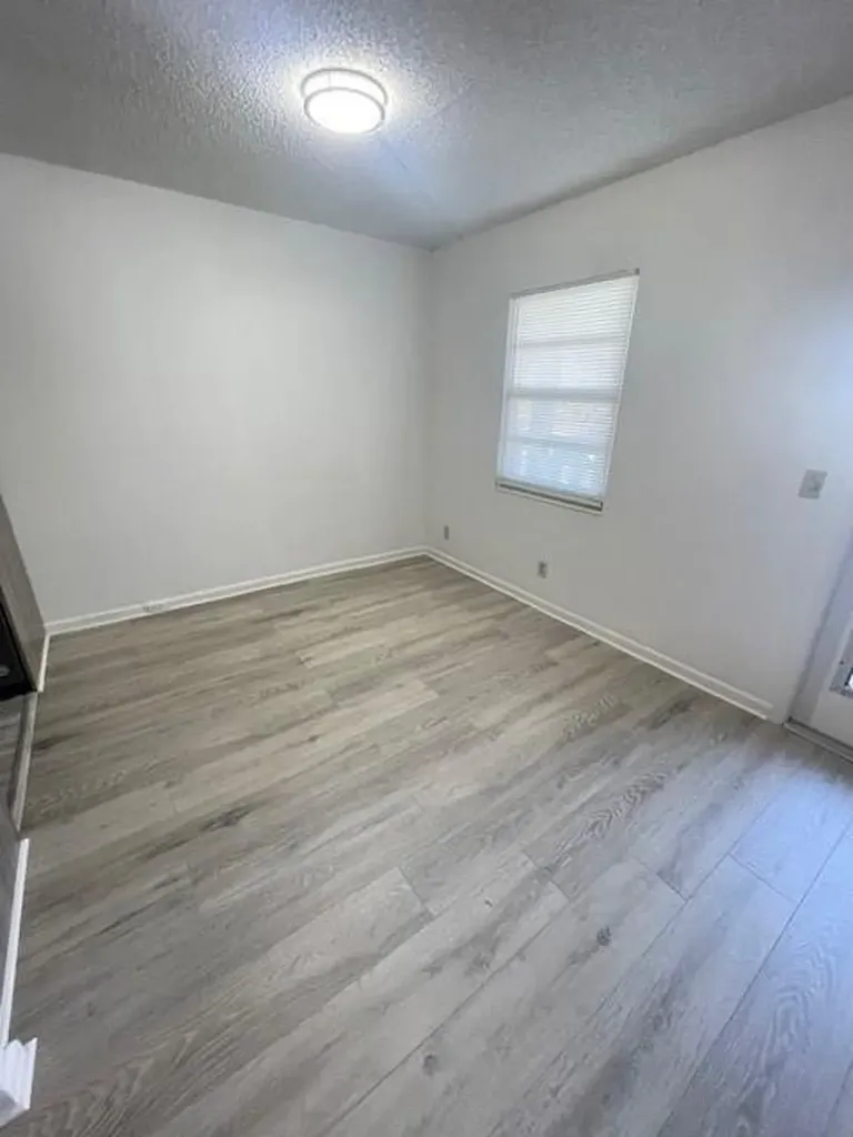 2075 Cornwall D Boca Raton FL 33434