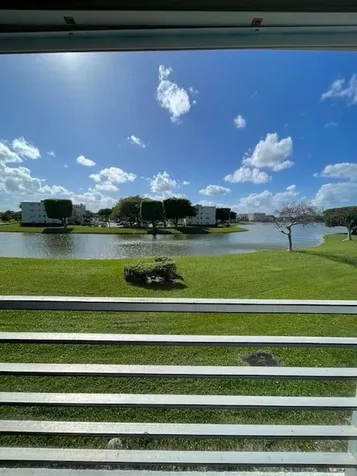 2075 Cornwall D Boca Raton FL 33434