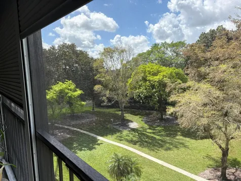 Lauderhill FL 33319