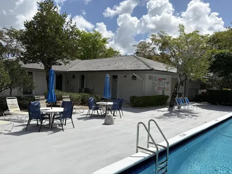 Lauderhill FL 33319