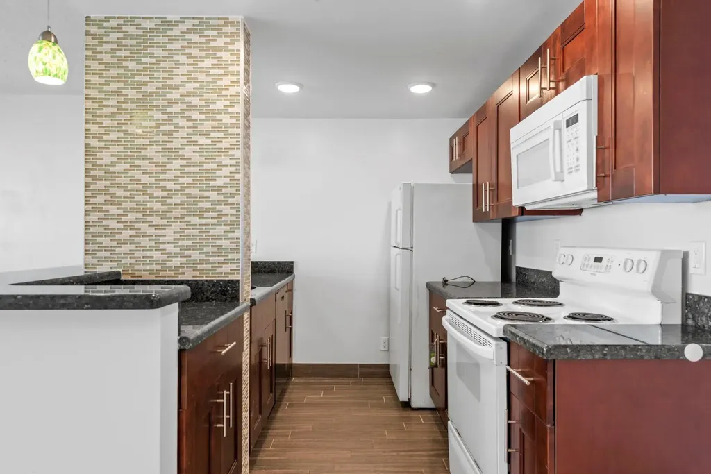 625 Antioch Avenue Fort Lauderdale FL 33304