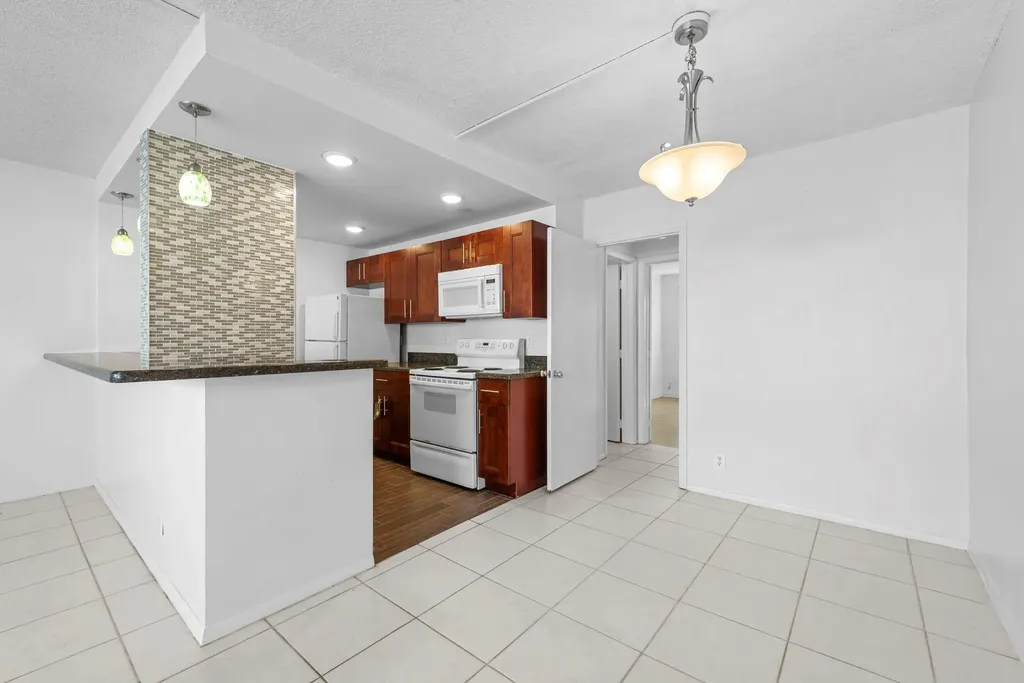 625 Antioch Avenue Fort Lauderdale FL 33304