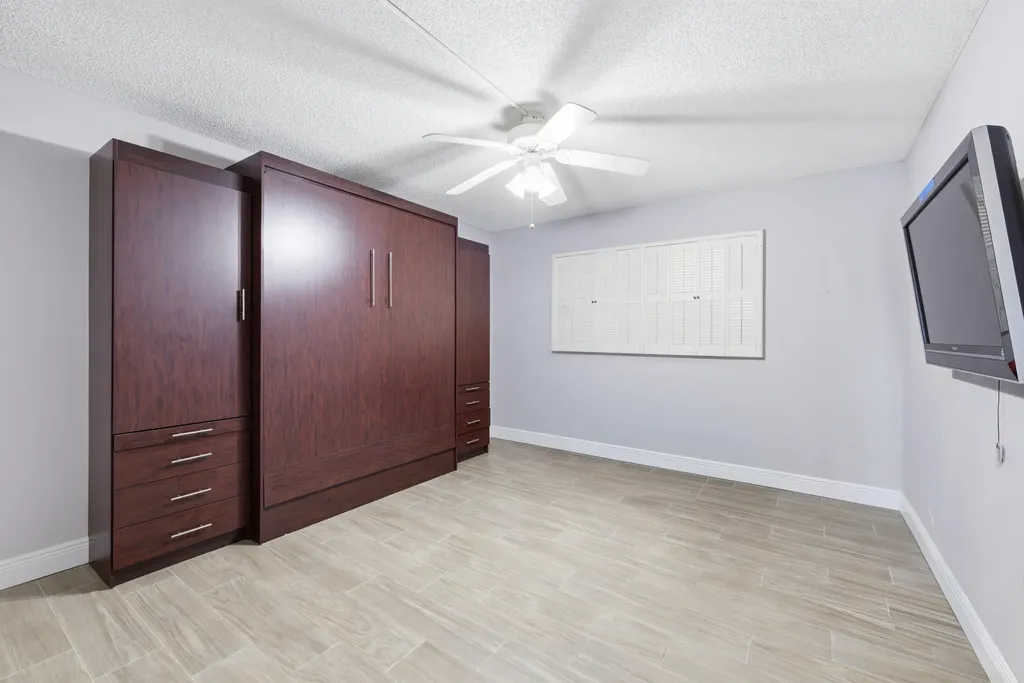 615 N Riverside Drive Pompano Beach FL 33062