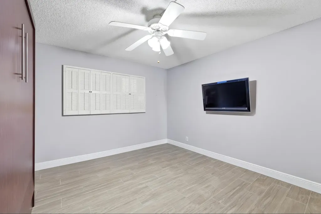 615 N Riverside Drive Pompano Beach FL 33062