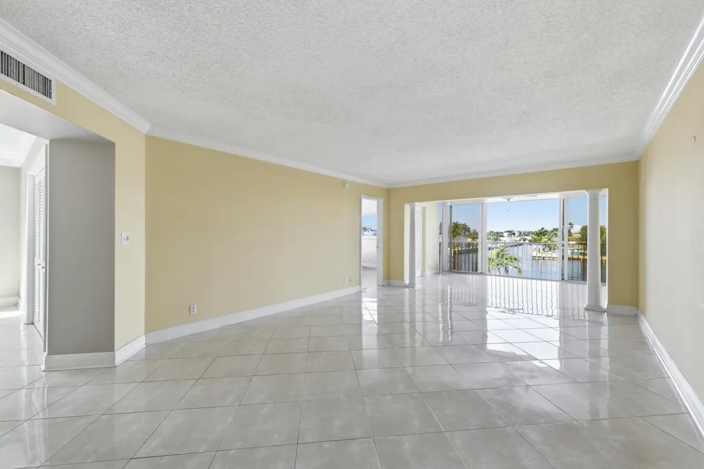 615 N Riverside Drive Pompano Beach FL 33062