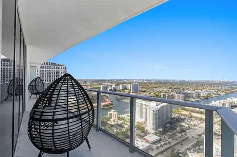 4111 S Ocean Drive Hollywood FL 33019
