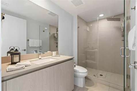 4111 S Ocean Drive Hollywood FL 33019