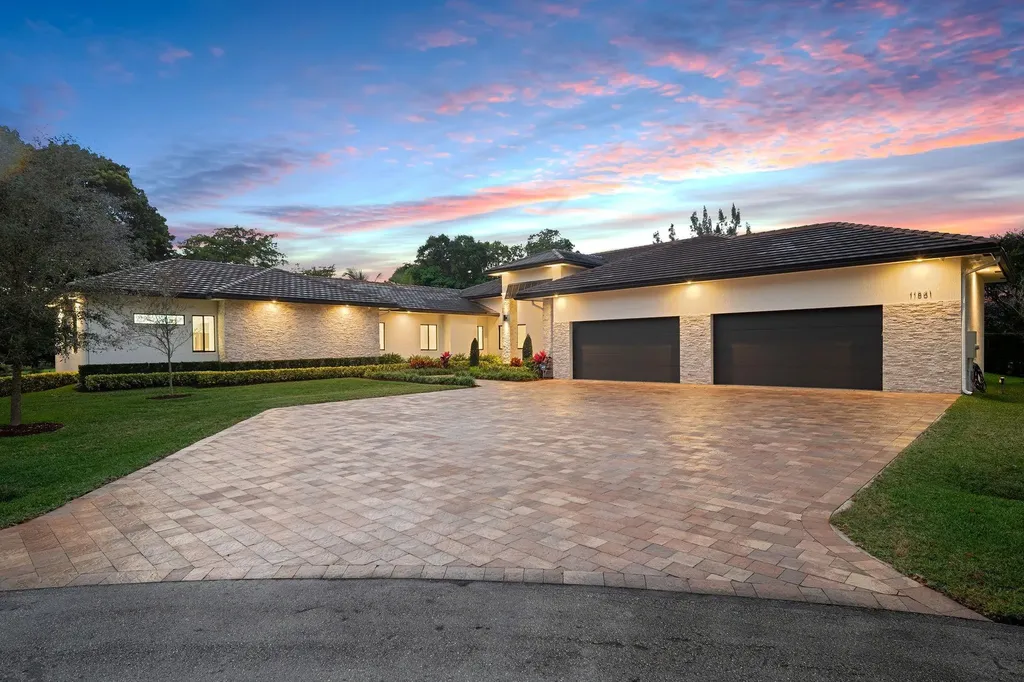11861 NW 9 Street Plantation FL 33325