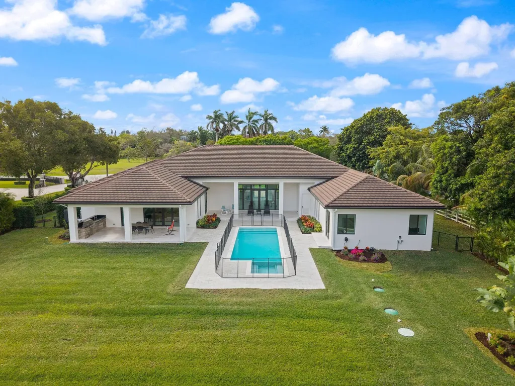 11861 NW 9 Street Plantation FL 33325
