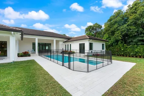 11861 NW 9 Street Plantation FL 33325