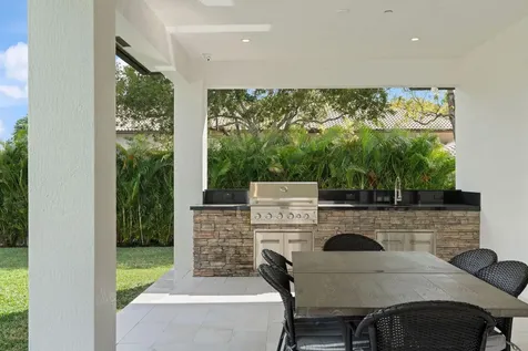 11861 NW 9 Street Plantation FL 33325