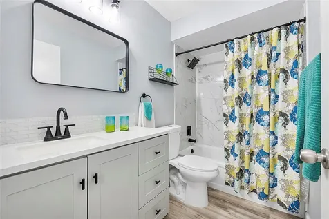 393 Bennington Lane Lake Worth FL 33467