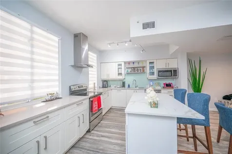 2841 NE 185th Street Miami FL 33180