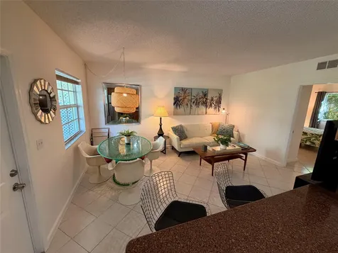 2660 NE 8th Avenue Wilton Manors FL 33334