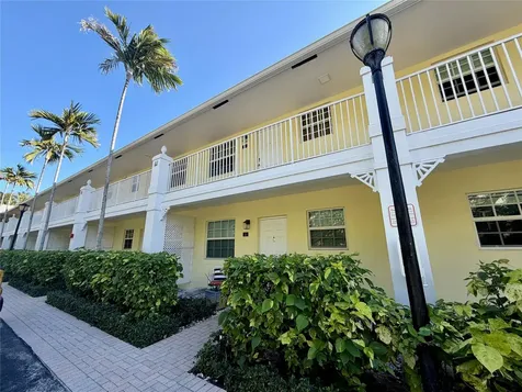 2660 NE 8th Avenue Wilton Manors FL 33334