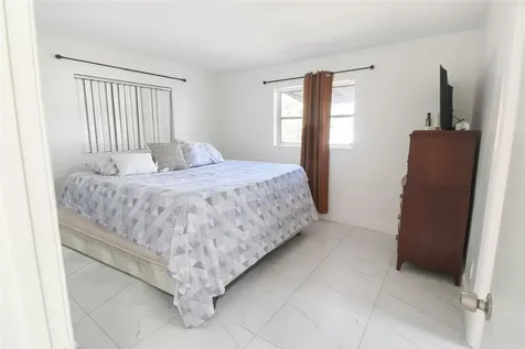 6715 NW 12th Street Margate FL 33063