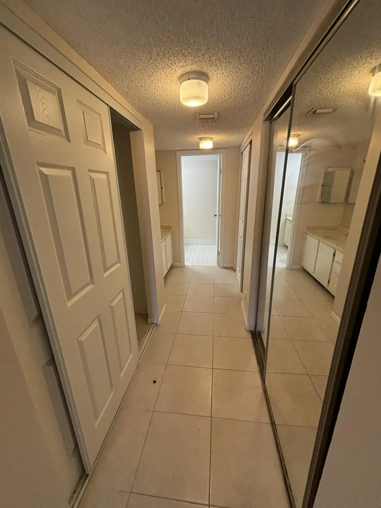 9833 Westview Drive Coral Springs FL 33076