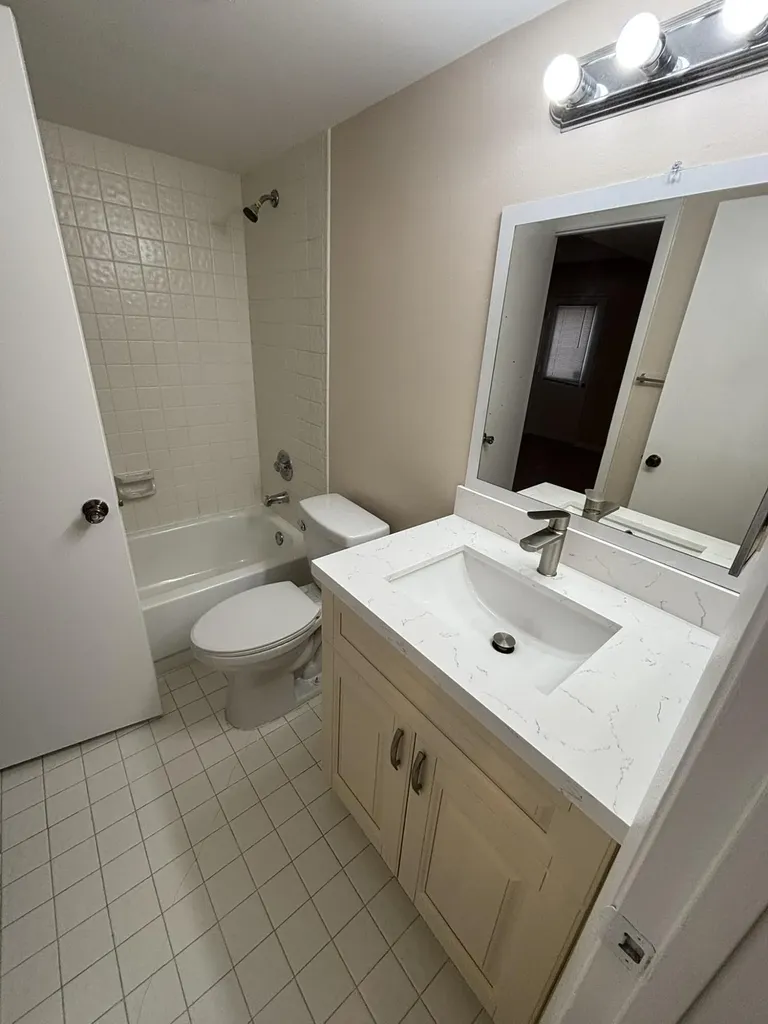 9833 Westview Drive Coral Springs FL 33076