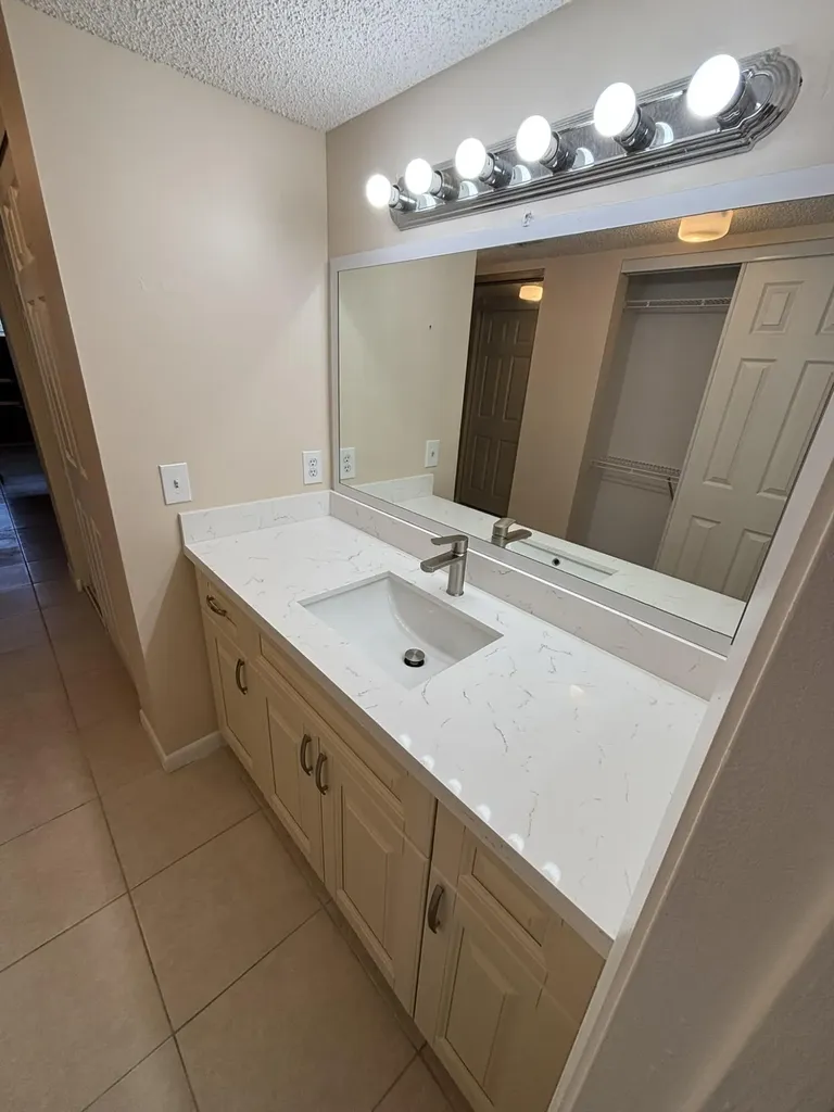 9833 Westview Drive Coral Springs FL 33076