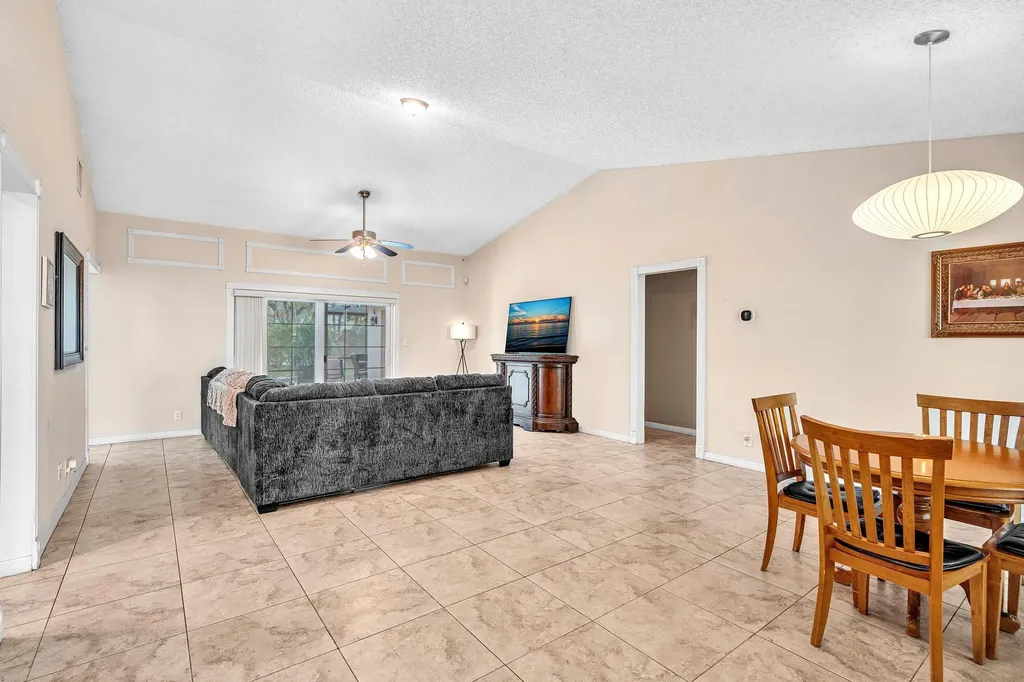 9080 NW 50th Court Coral Springs FL 33067