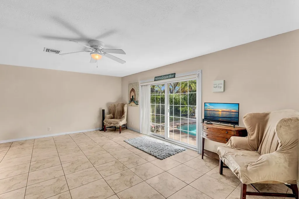 9080 NW 50th Court Coral Springs FL 33067
