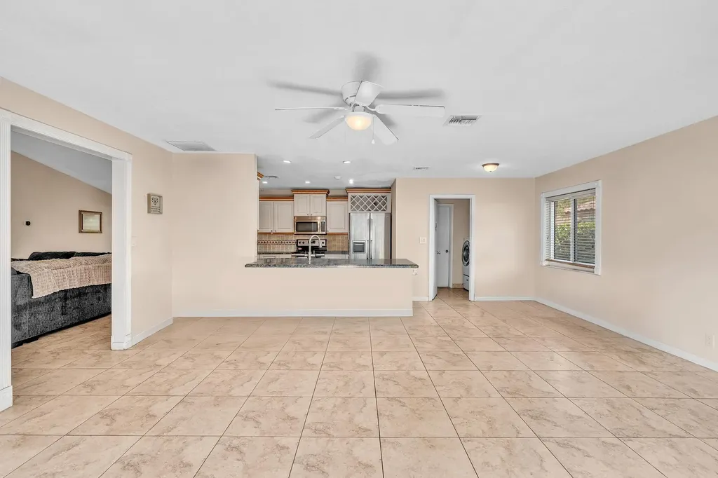 9080 NW 50th Court Coral Springs FL 33067