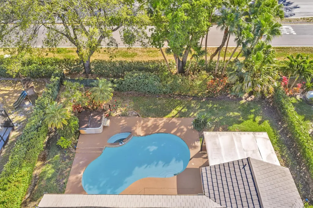 9080 NW 50th Court Coral Springs FL 33067