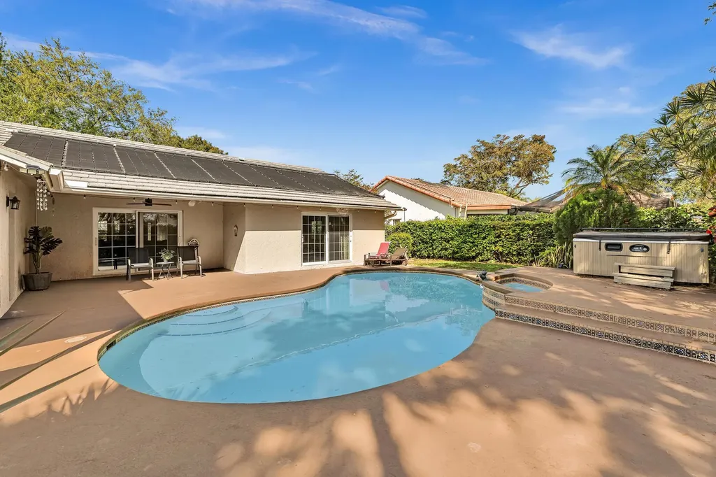 9080 NW 50th Court Coral Springs FL 33067