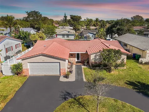 3971 NW 108th Avenue Coral Springs FL 33065