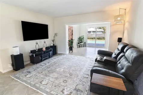 3971 NW 108th Avenue Coral Springs FL 33065