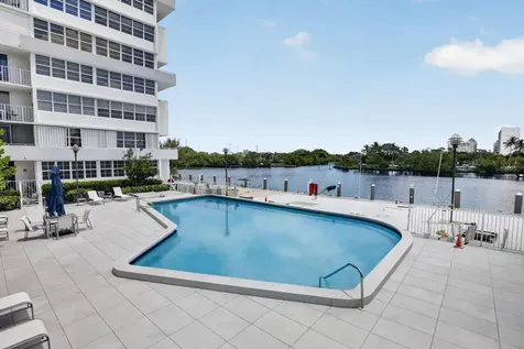 1160 N Federal Highway Fort Lauderdale FL 33304