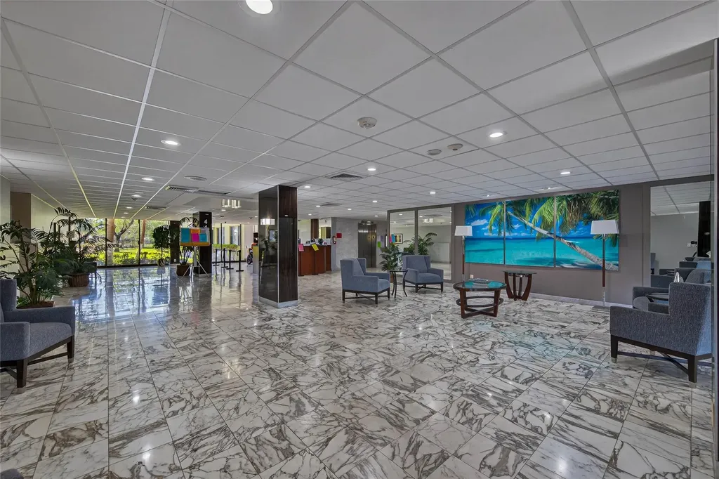 4400 Hillcrest Drive Hollywood FL 33021