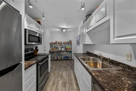 4400 Hillcrest Drive Hollywood FL 33021
