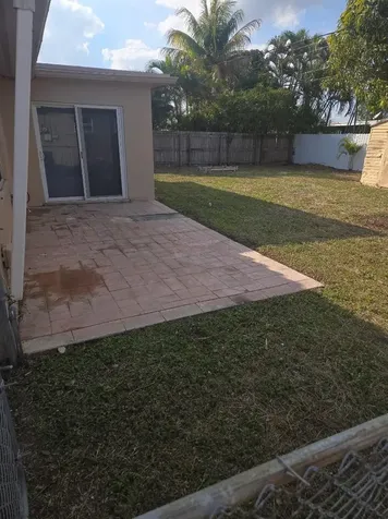 7531 Polk Street Hollywood FL 33024