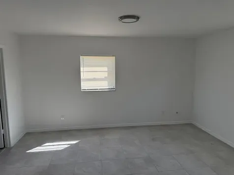 4002 Avenue Q Fort Pierce FL 34947