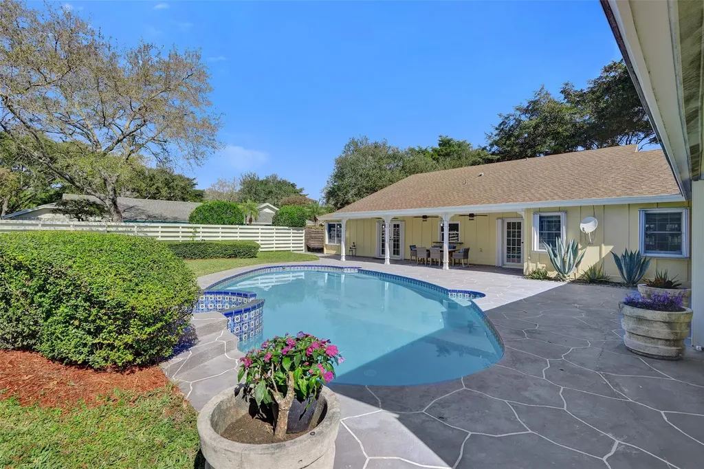 14930 SW 145th Street Miami FL 33196
