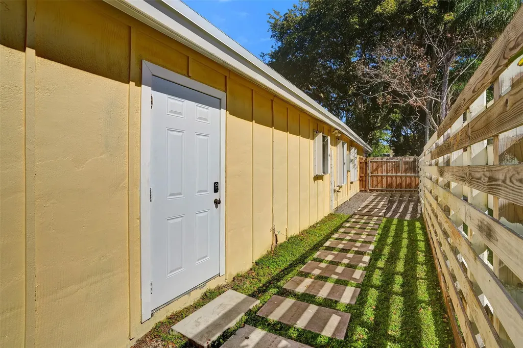 14930 SW 145th Street Miami FL 33196