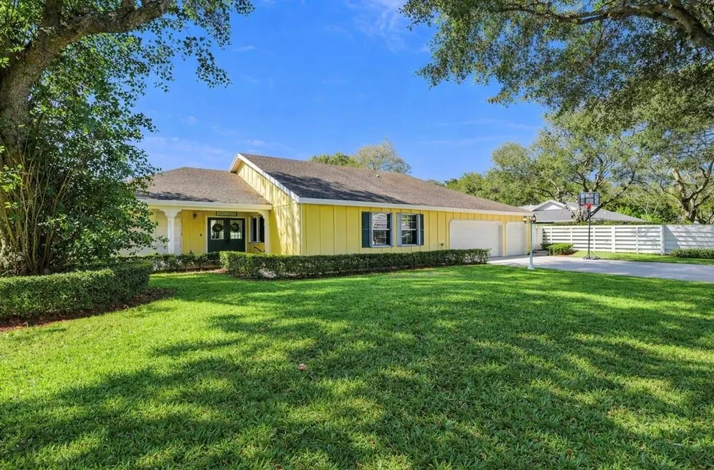14930 SW 145th Street Miami FL 33196