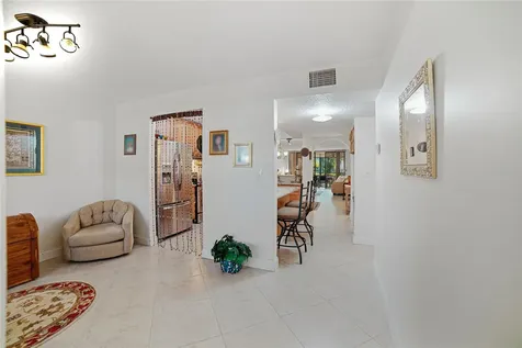 7653 NW 79th Avenue Tamarac FL 33321