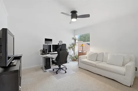 21215 Via Ventura Boca Raton FL 33433