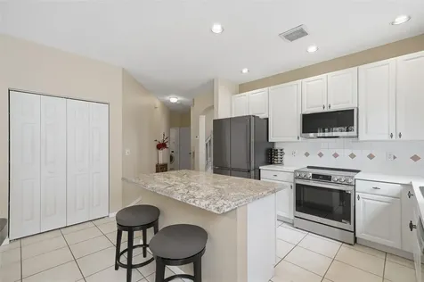 21215 Via Ventura Boca Raton FL 33433