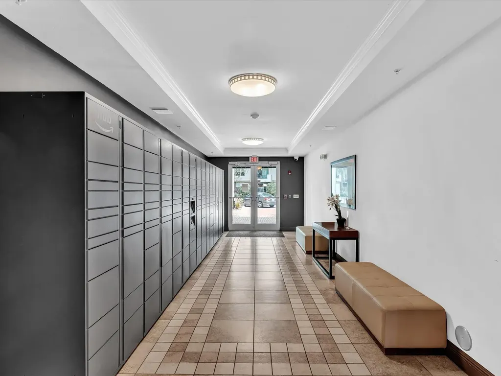 2421 NE 65th Street Fort Lauderdale FL 33308