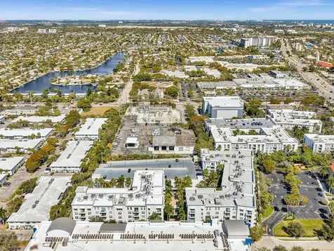 2421 NE 65th Street Fort Lauderdale FL 33308