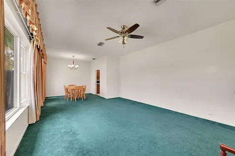 7480 NW 9th Street Plantation FL 33317