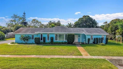 7480 NW 9th Street Plantation FL 33317