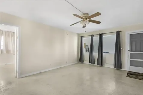 3212 NE 7th Place Pompano Beach FL 33062
