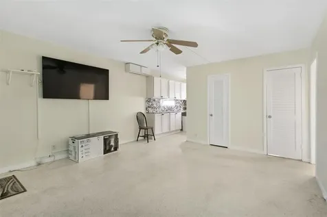 3212 NE 7th Place Pompano Beach FL 33062